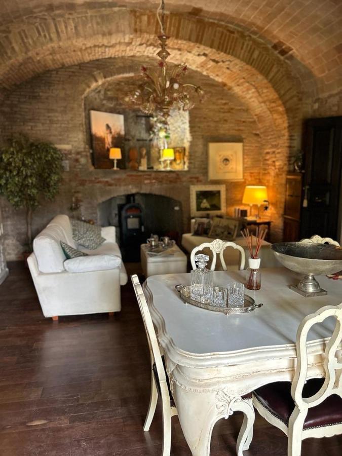 Borgo Di Beppe E Gloria Suite San Giovanni Valdarno Exterior photo