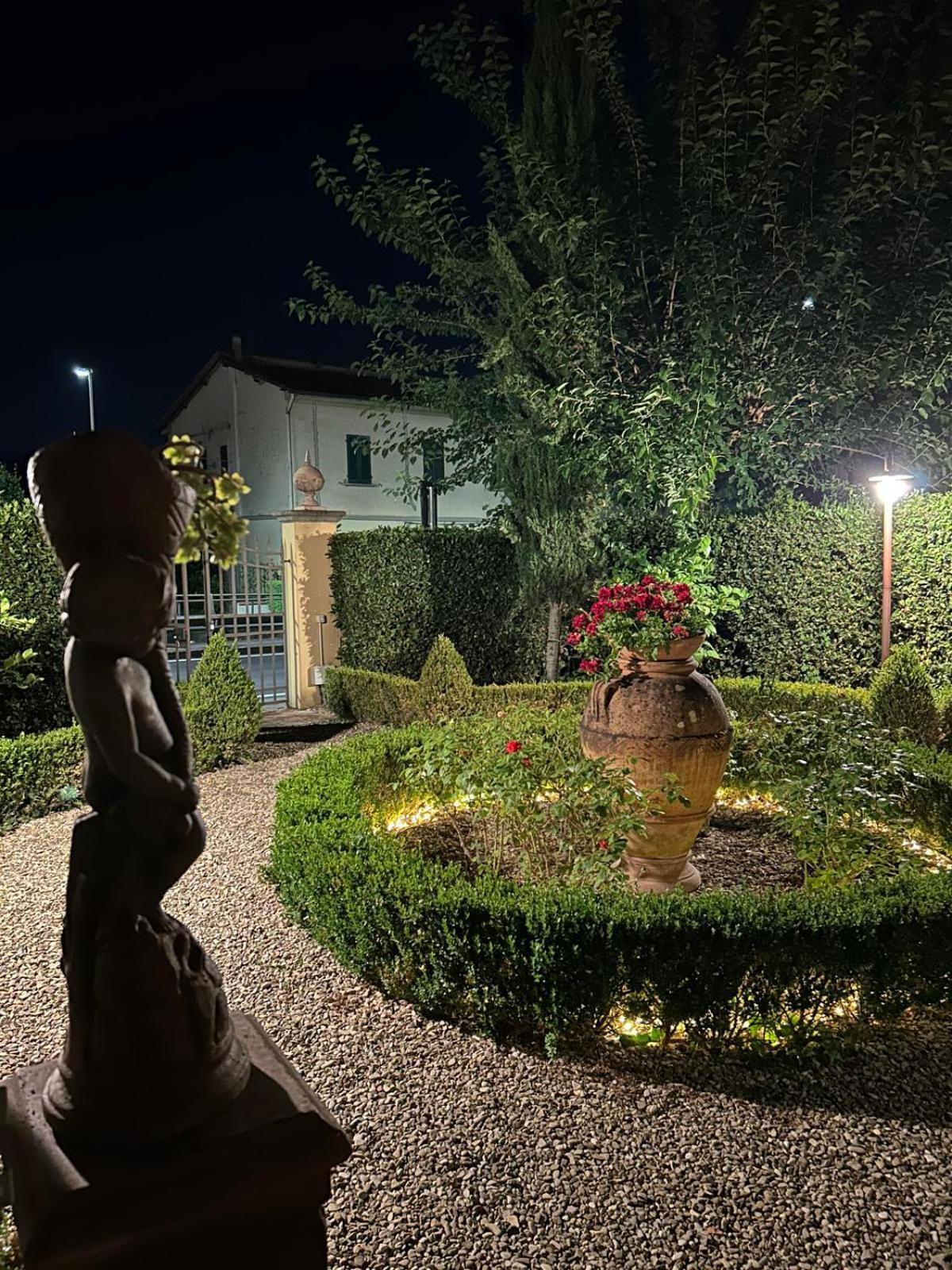 Borgo Di Beppe E Gloria Suite San Giovanni Valdarno Exterior photo